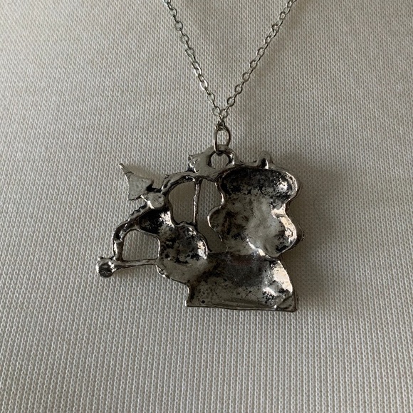 Vtg King of Hearts Cupid Archery Pendant Necklace - Picture 3 of 5